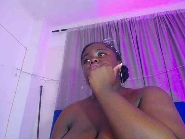 neighbor-ebony neighbor-ebony