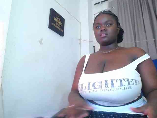 neighbor-ebony webcam