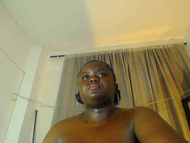 neighbor-ebony webcam