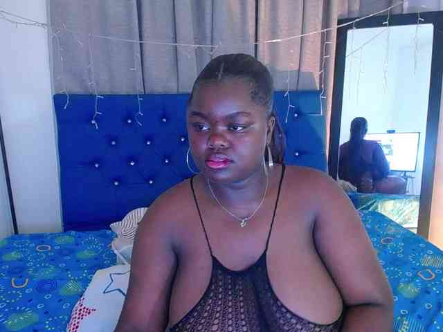 neighbor-ebony webcam