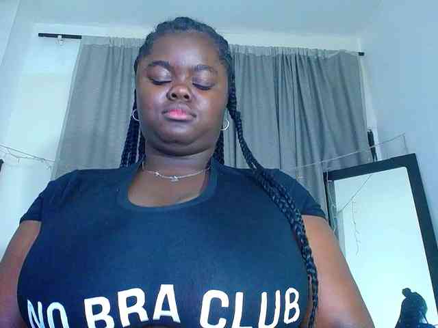 neighbor-ebony webcam