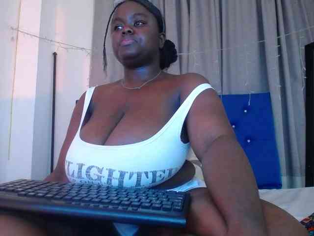 neighbor-ebony webcam