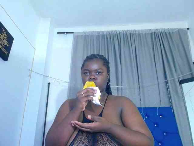 neighbor-ebony webcam