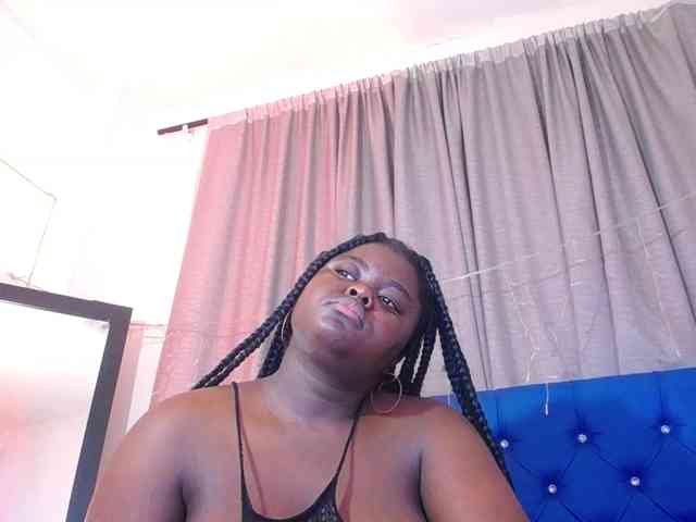neighbor-ebony neighbor-ebony