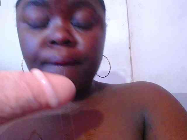 neighbor-ebony webcam