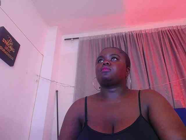 neighbor-ebony webcam