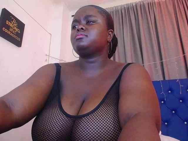 neighbor-ebony webcam