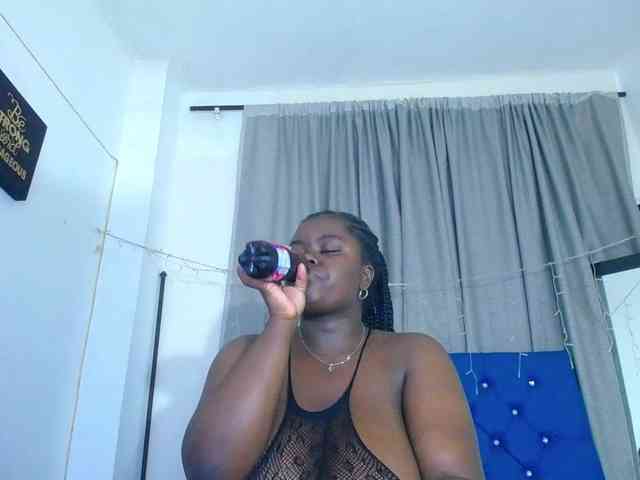 neighbor-ebony webcam