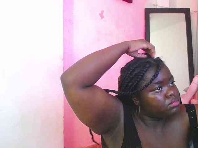 neighbor-ebony webcam