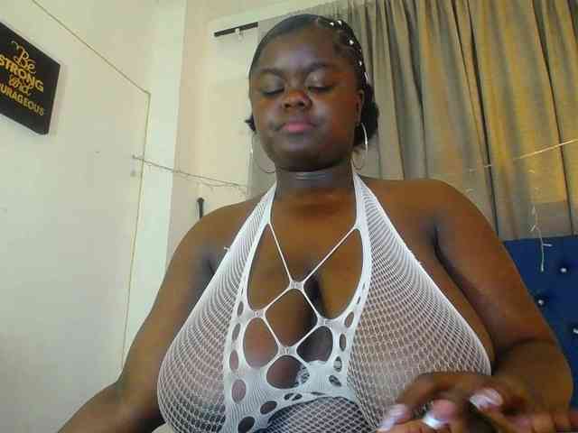neighbor-ebony webcam