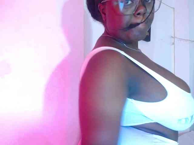 neighbor-ebony webcam