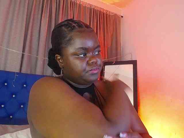 neighbor-ebony webcam