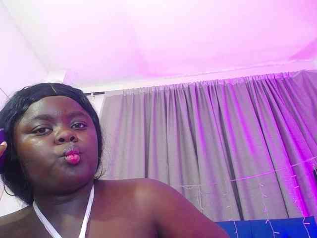 neighbor-ebony webcam