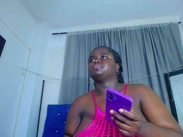 neighbor-ebony webcam