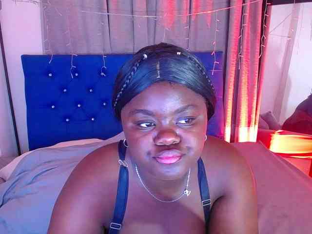 neighbor-ebony webcam