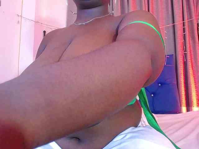 neighbor-ebony webcam