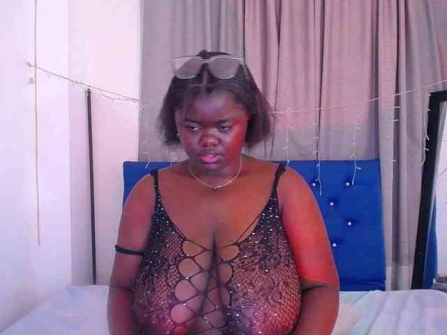 neighbor-ebony webcam