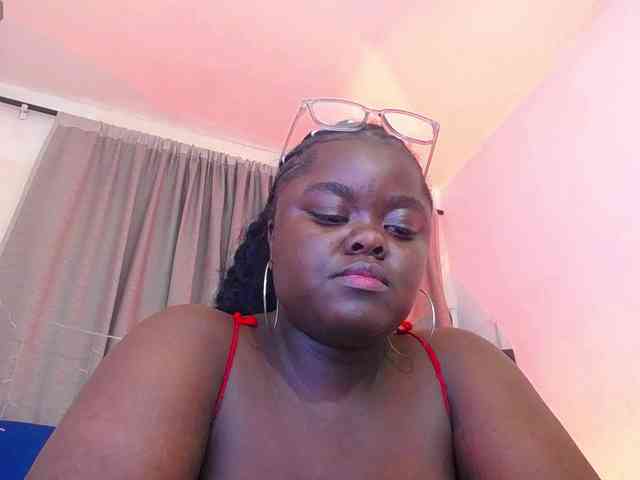 neighbor-ebony webcam