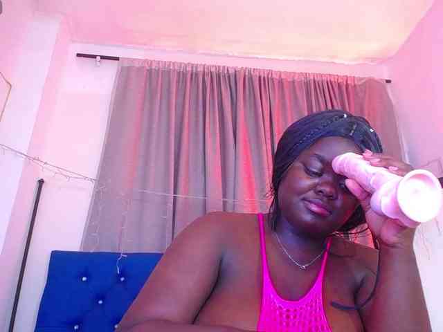 neighbor-ebony webcam
