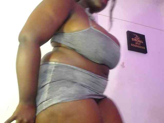neighbor-ebony webcam