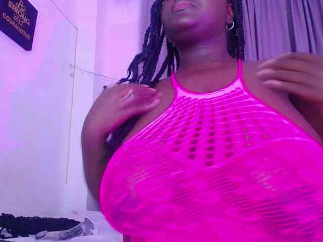 neighbor-ebony webcam