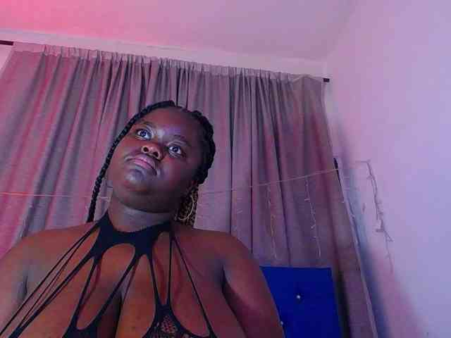 neighbor-ebony webcam