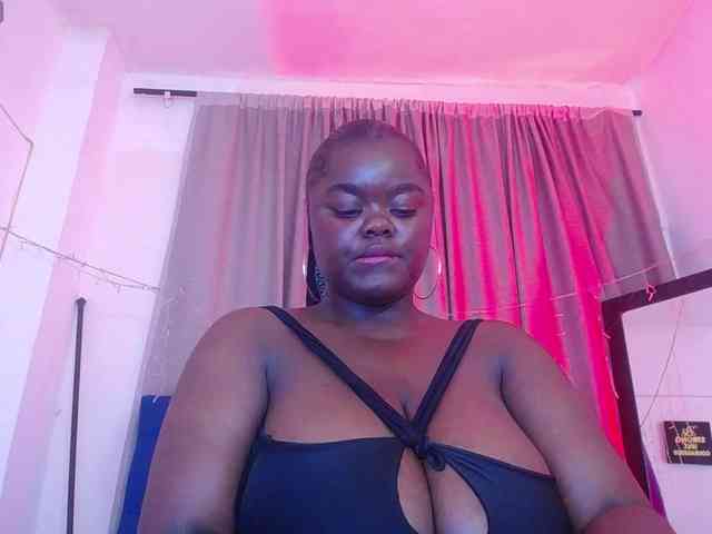 neighbor-ebony webcam