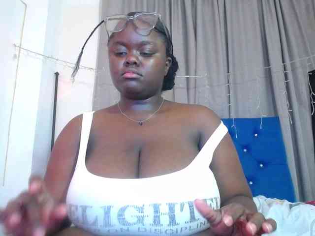 neighbor-ebony webcam