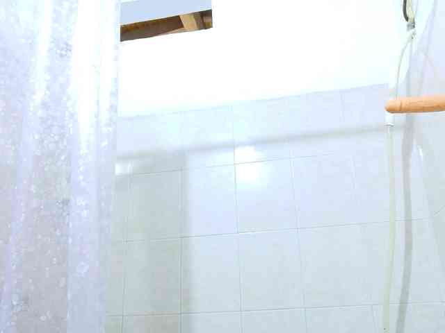 neighbor-ebony webcam