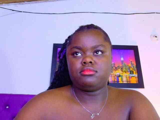 neighbor-ebony webcam