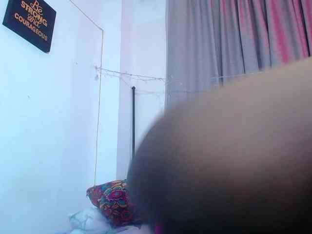 neighbor-ebony webcam