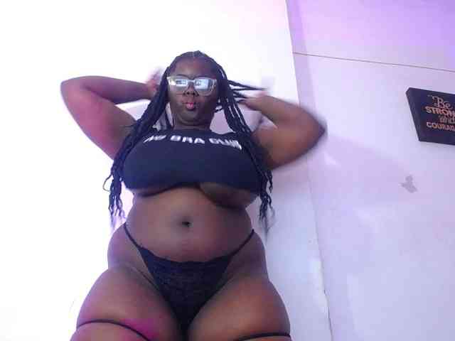 neighbor-ebony webcam