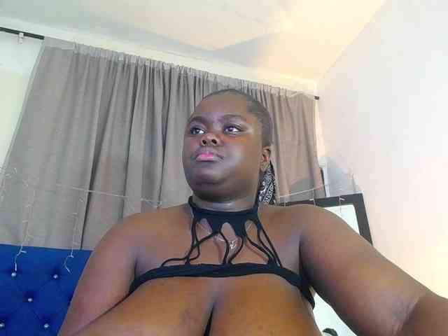 neighbor-ebony webcam
