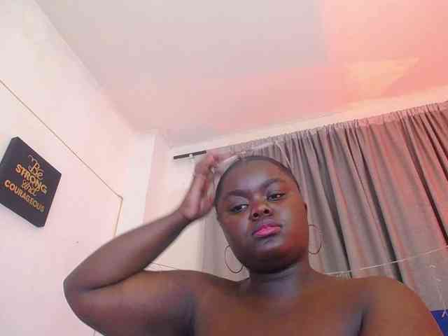 neighbor-ebony webcam
