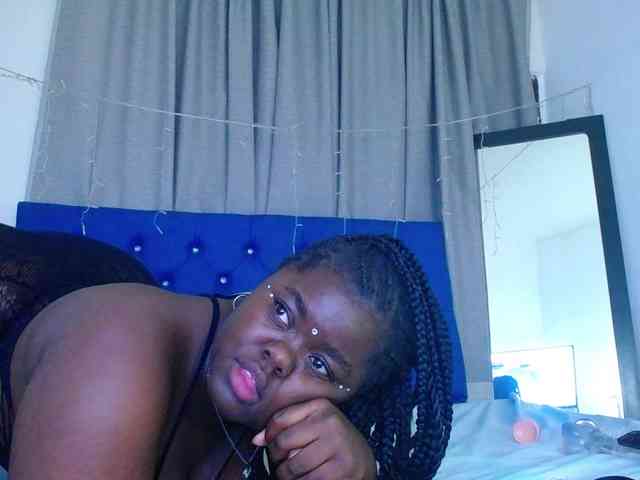 neighbor-ebony webcam