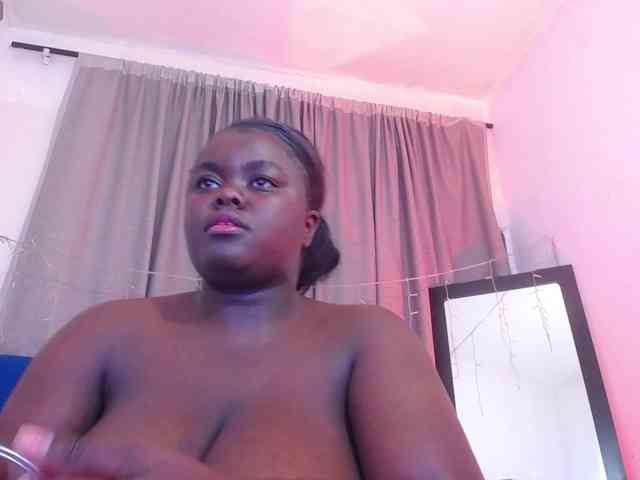 neighbor-ebony webcam