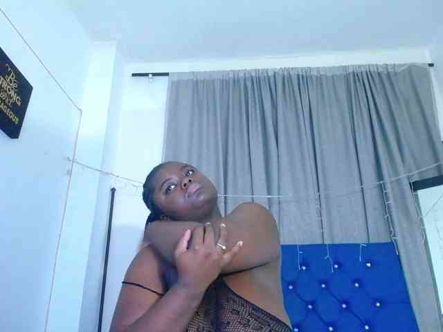 neighbor-ebony webcam