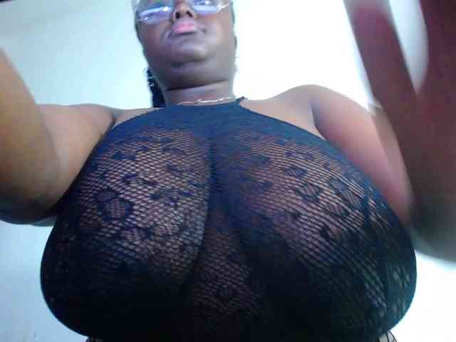 neighbor-ebony neighbor-ebony