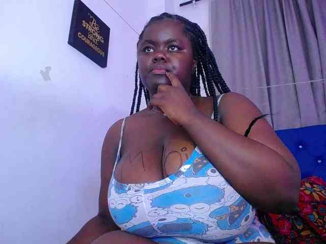 neighbor-ebony webcam
