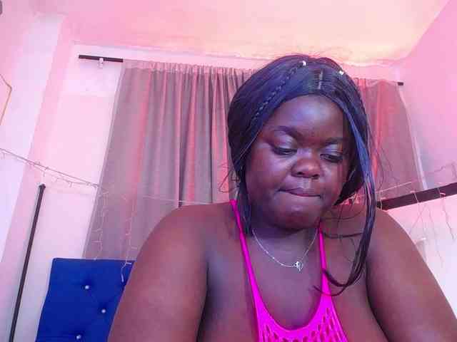 neighbor-ebony webcam