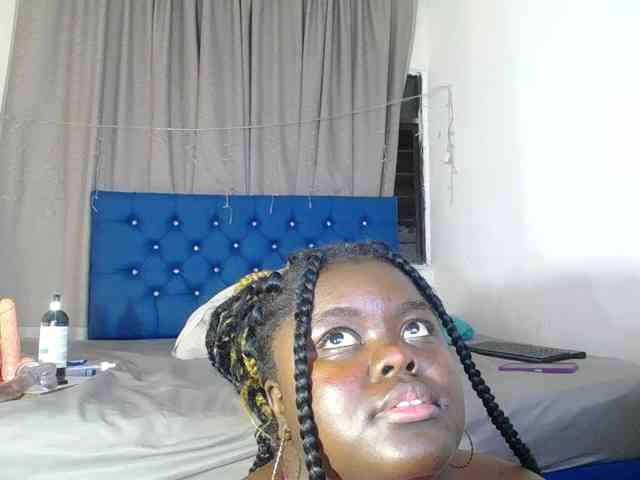 neighbor-ebony webcam