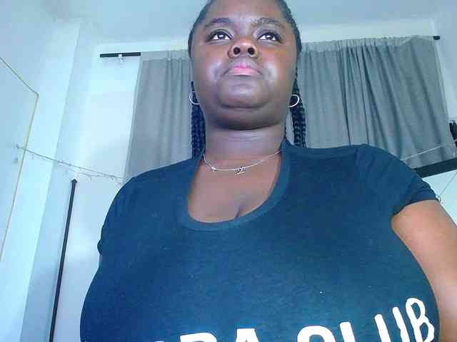 neighbor-ebony webcam