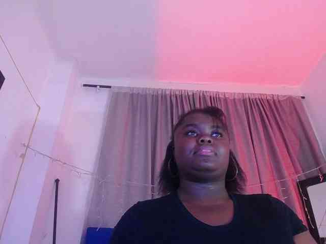 neighbor-ebony webcam