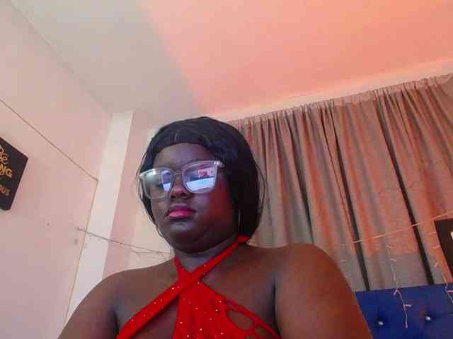 neighbor-ebony webcam