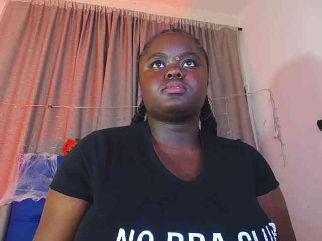 neighbor-ebony webcam