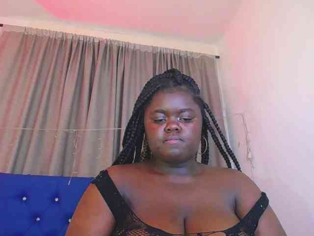neighbor-ebony webcam