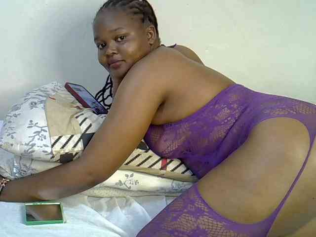 Model: Sexytery