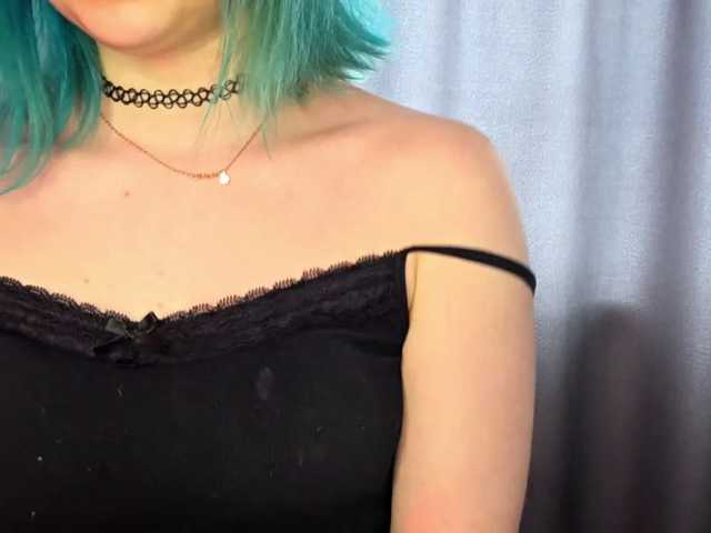 CatherynDowns live cam on BongaCams