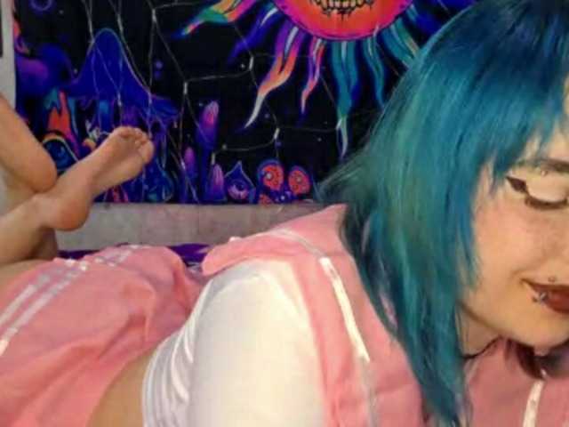 CatherynDowns live cam on BongaCams