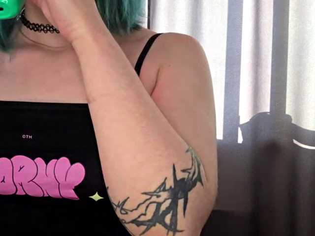 CatherynDowns live cam on BongaCams